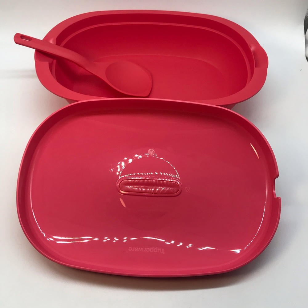 Tupperware Server - Picture 4 of 7